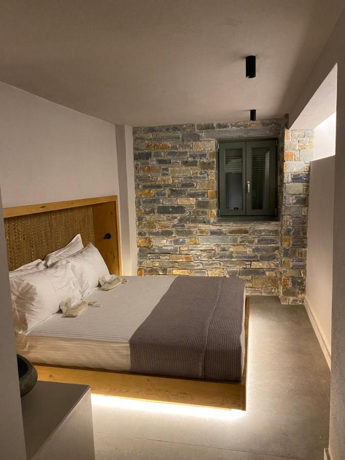 Ej Boutique Suites Milína Buitenkant foto
